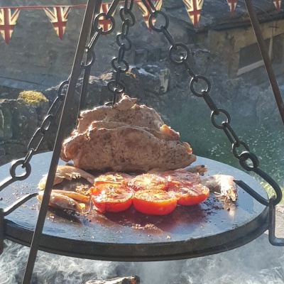 Kadai Stone Griddle with hanging Chains